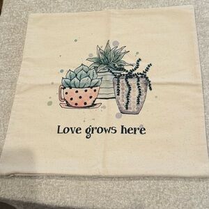 Thirty-One Natural Canvas Pillow Cover Succulent Garden Love grows here